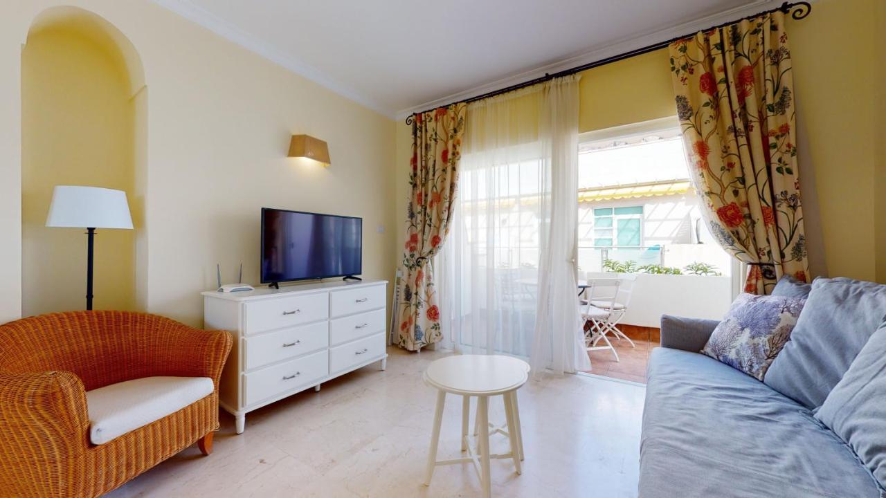 Schoene Wohnung Direkt Am Meer Mit Meerblick, Wlan Puerto De Mogan Bagian luar foto